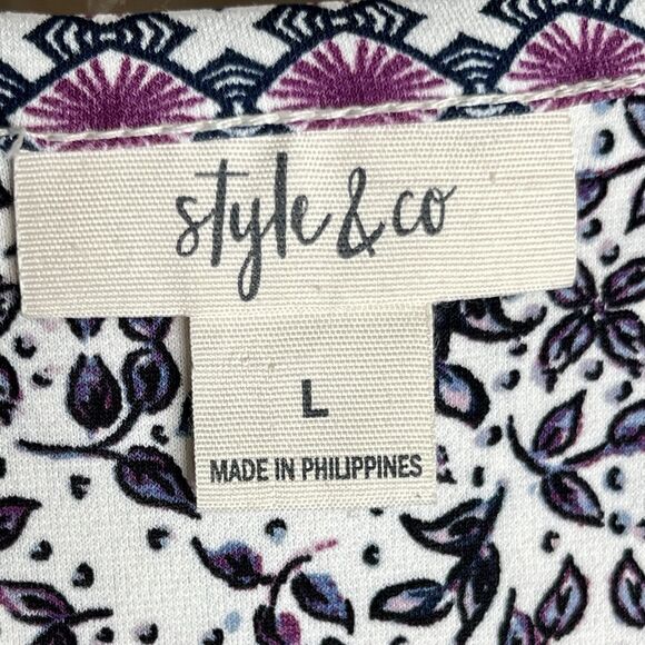 Style & Co Peasant Boho Top Size L Purple White Print Long Bell Sleeves Smocked - Picture 8 of 9